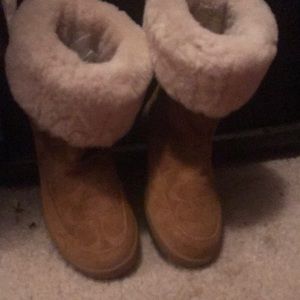Coach boots